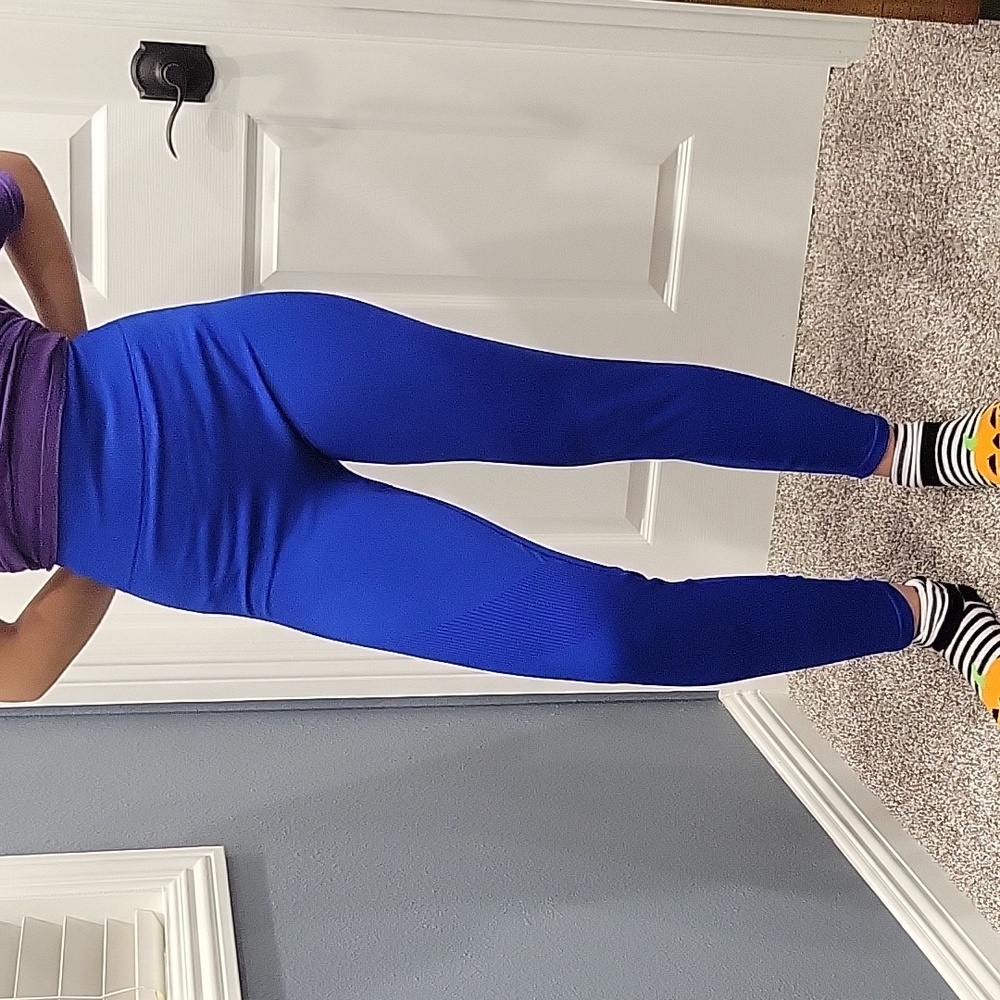 2020 vsPINK Active Royal Blue leggings